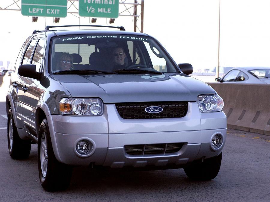  Ford Escape Hybrid 2004 года  (фото 3 из 37)